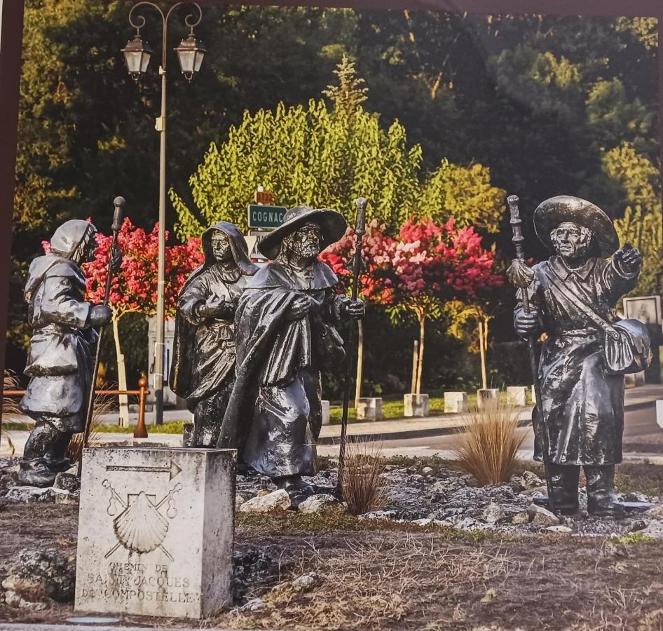 La Demeure D'Ezilda Fléac-sur-Seugne Exterior foto